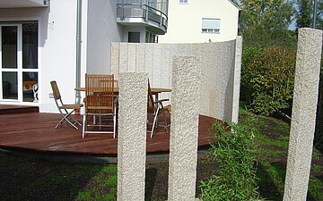 Granit Palisade Mauer Wand rund schöne Terrasse Qualität